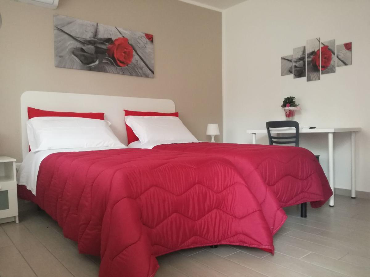 B&B Dal Gallo Battipaglia Exterior foto