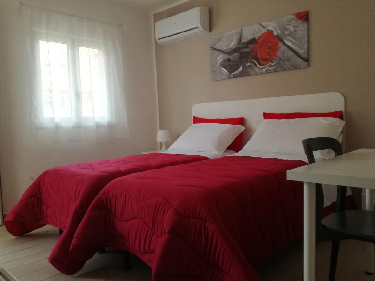 B&B Dal Gallo Battipaglia Exterior foto