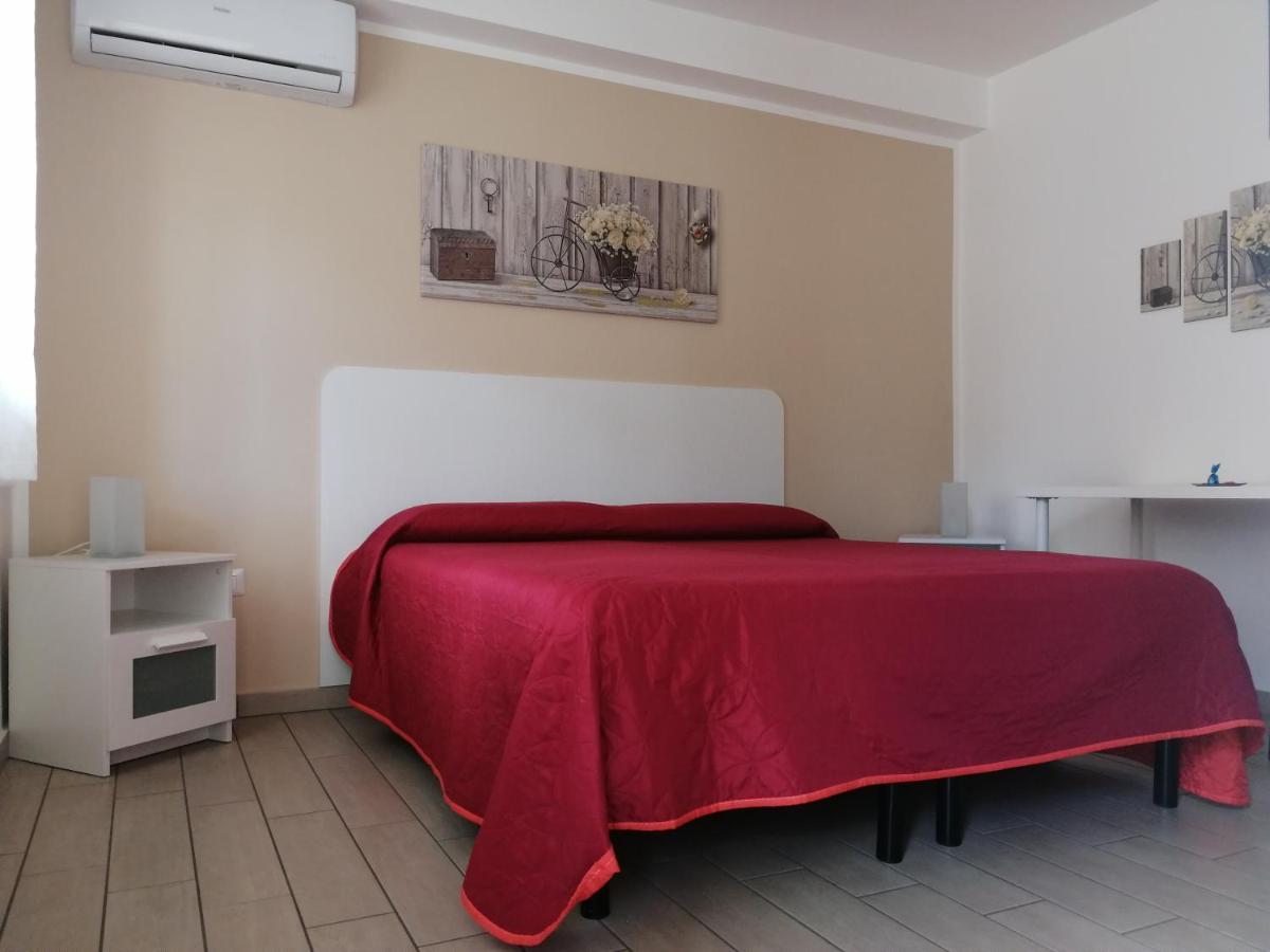 B&B Dal Gallo Battipaglia Exterior foto